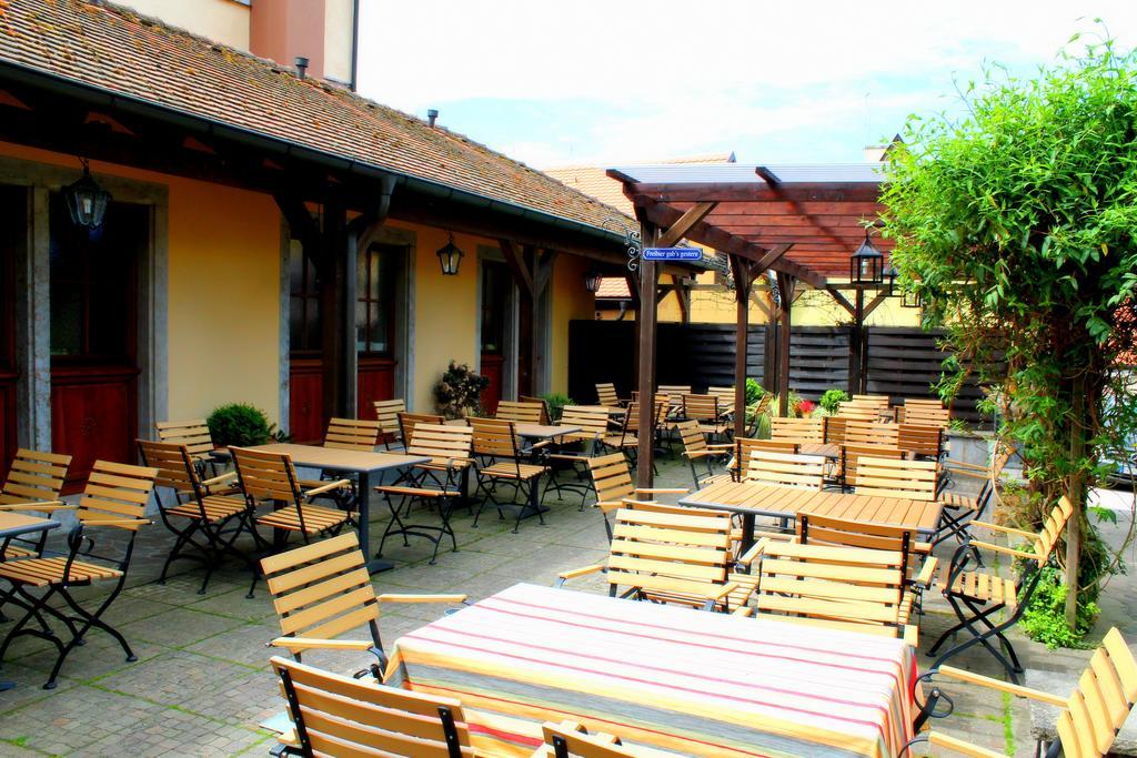 Hotel BurgGartenpalais Rothenburg ob der Tauber Bagian luar foto